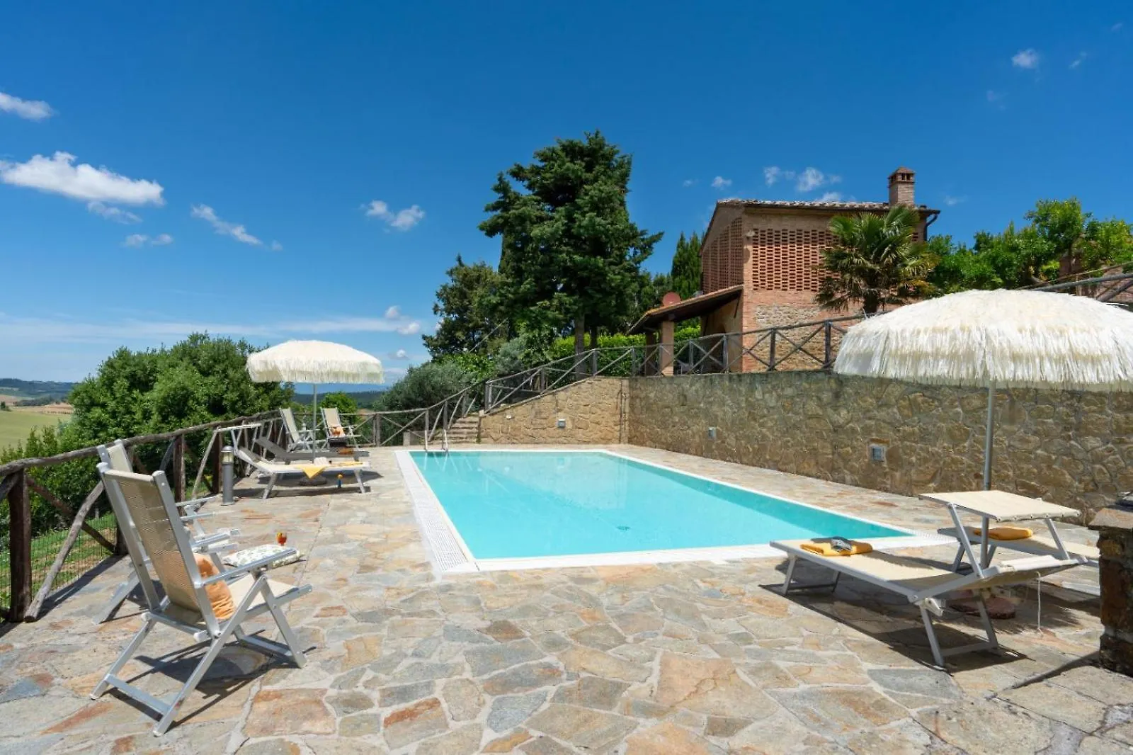 Villa Frantusina Volterra Italy